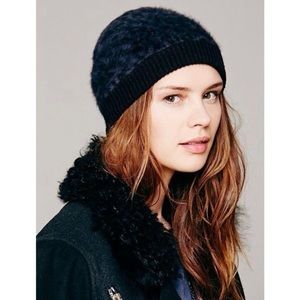 Free People Fuzzy Grey Leopard Beanie - Like New!